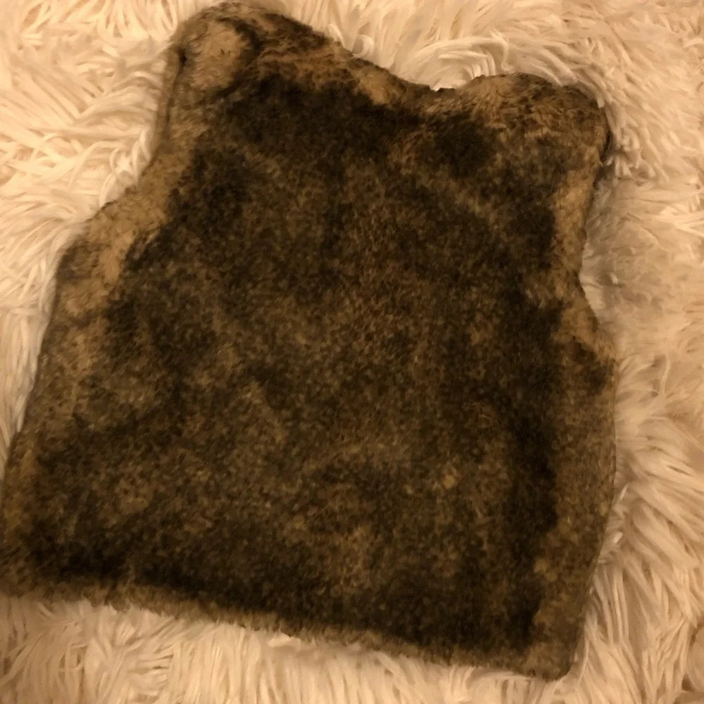 Old Navy girls vest